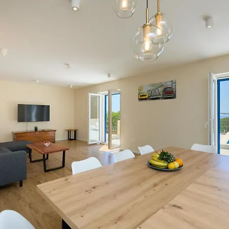 Korta - Spacious House With Pool Villa Babino Polje