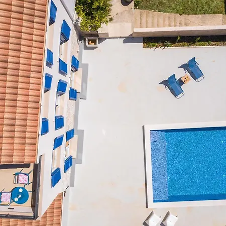 Korta - Spacious House With Pool Babino Polje